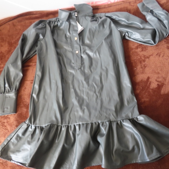 never a wallflower dress everything long sleeve olive green faux leather XS NWT - Picture 1 of 5